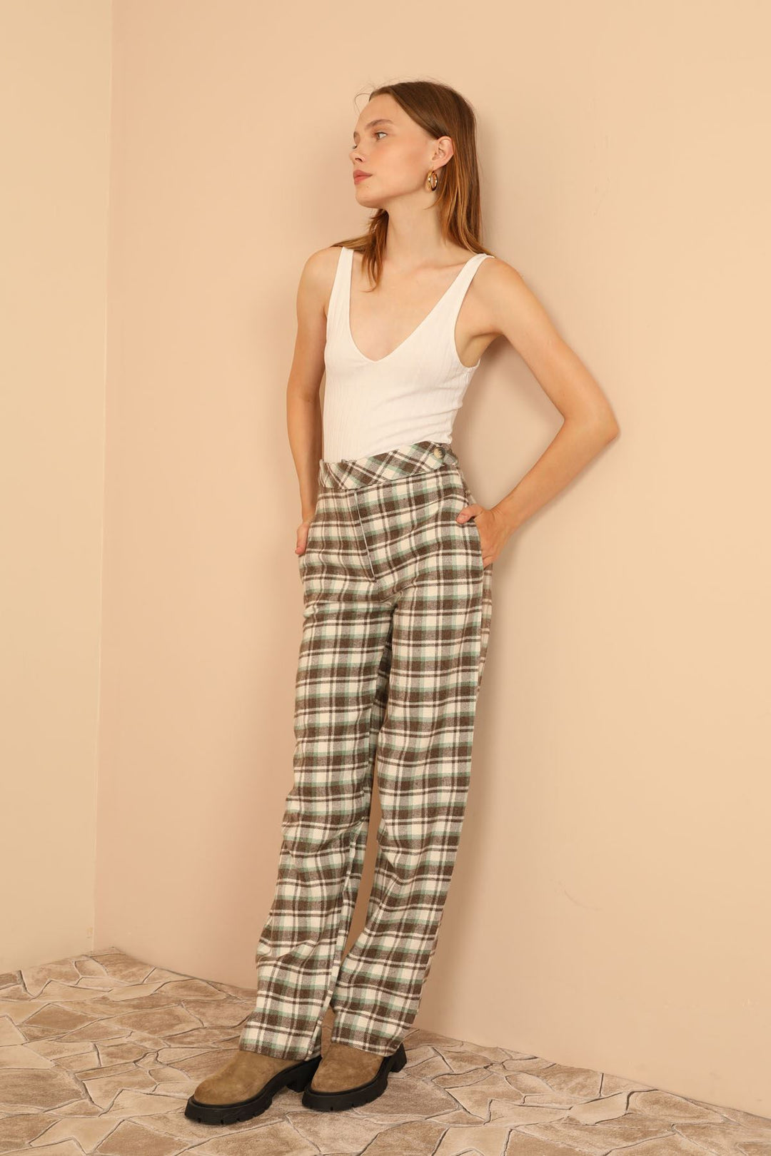 KKT Plaid Fabric Comfy Fit Women'S Trouser - Brown - Newport Beach