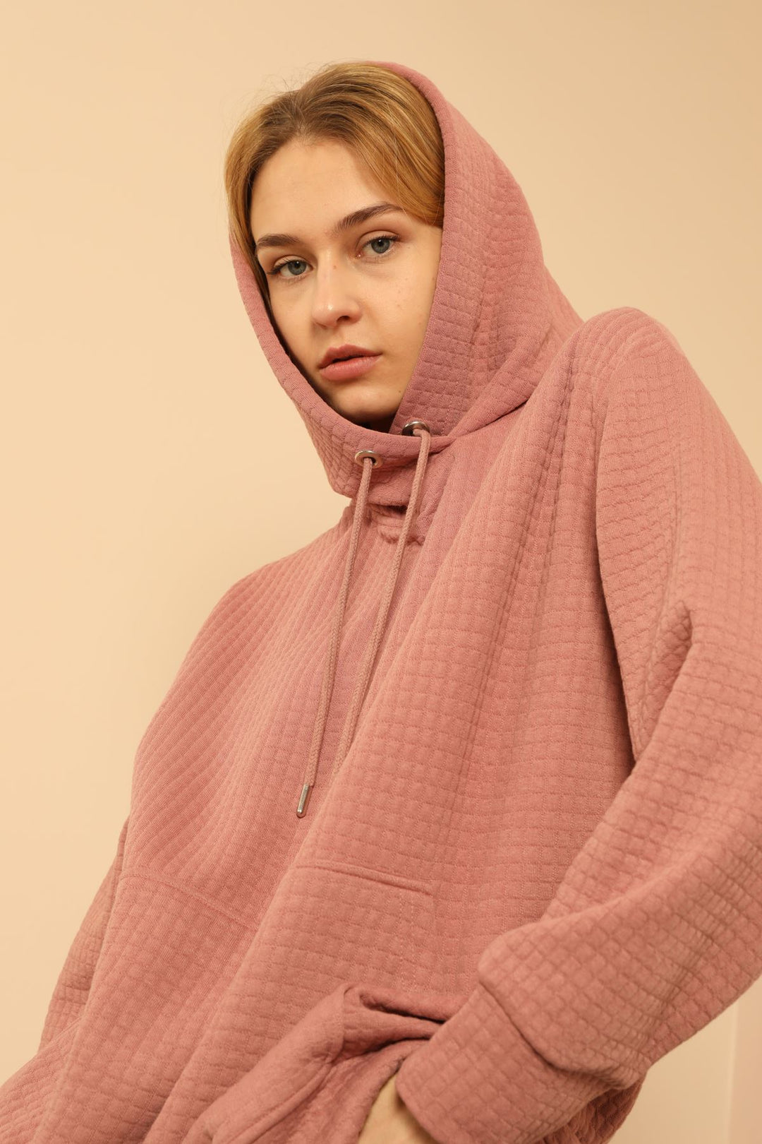 KKT Honeycomb Fabric Long Sleeve Hooded Hip Height Oversize Women Sweatshirt - Light Pink - Montreuil