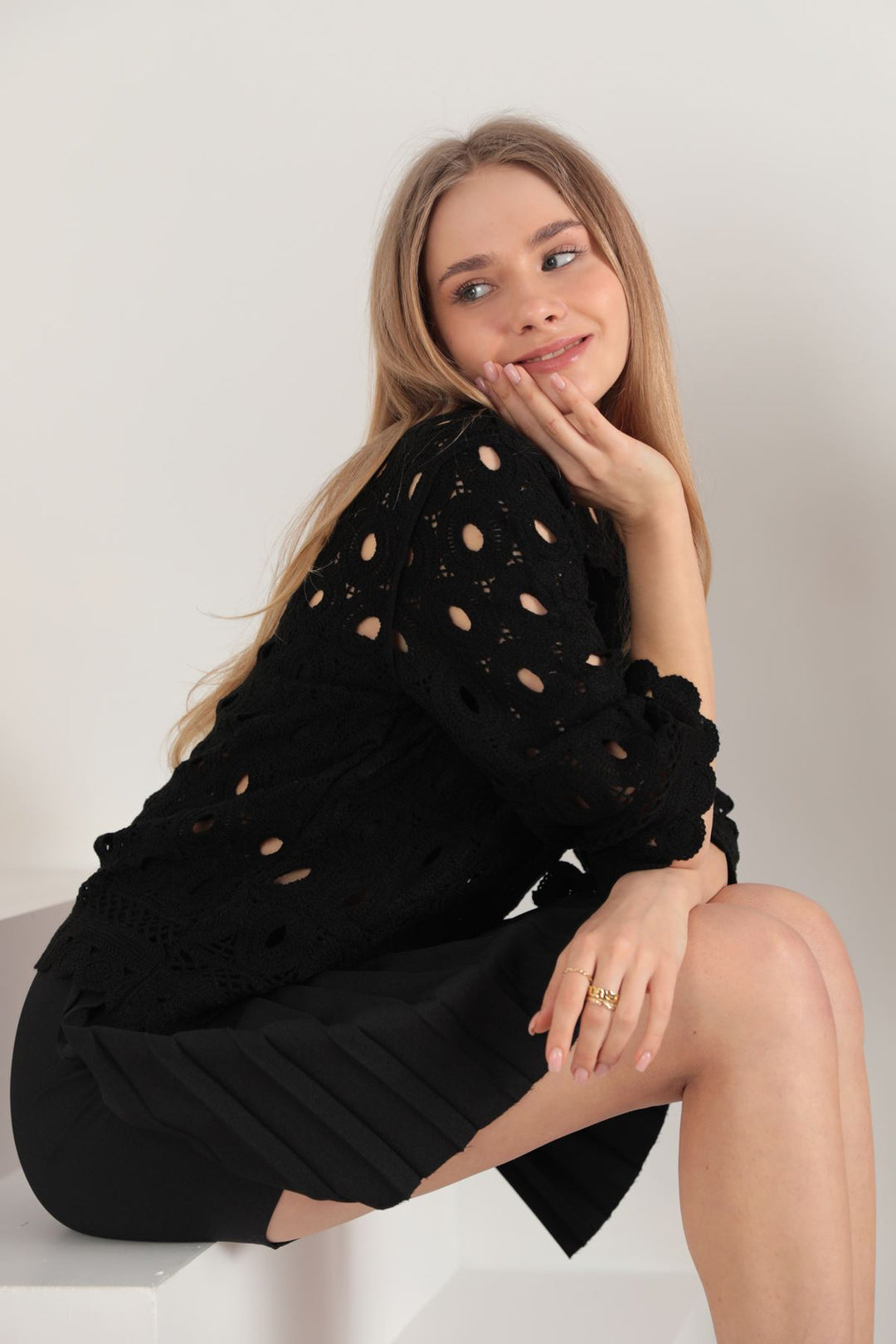 KKT Embroidered Lace Fabric Three Quarter Sleeve Unlined Women's Blouse-Black - Playas de Rosarito