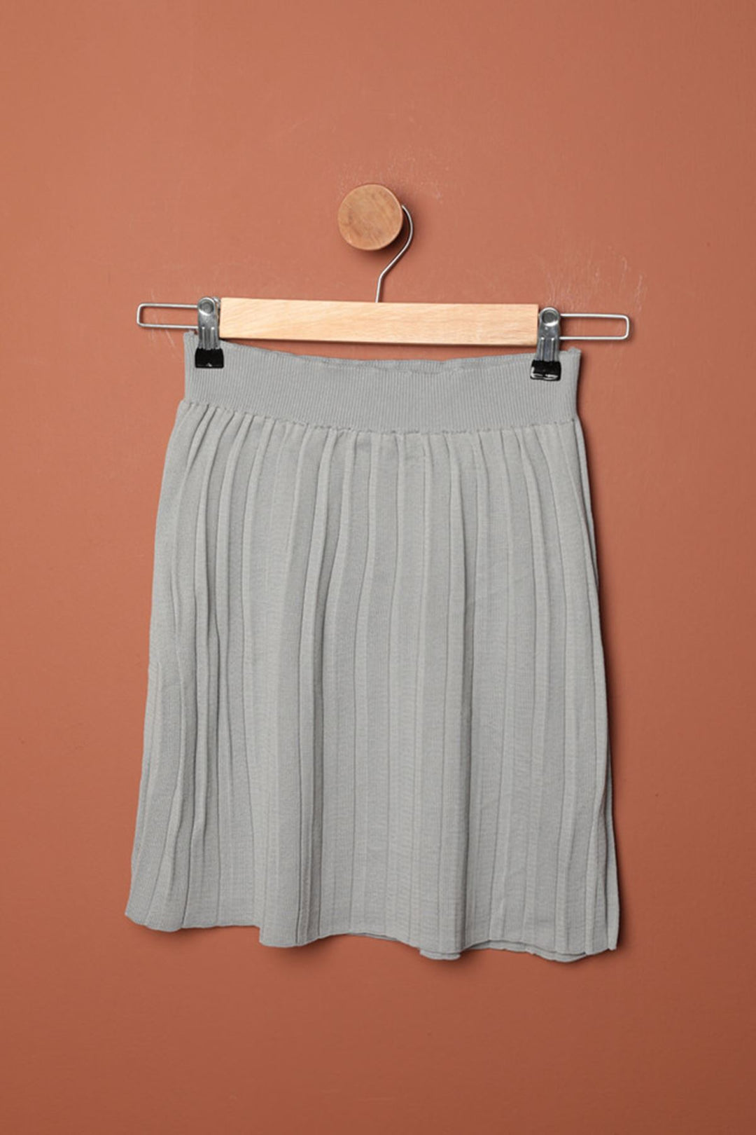 KKT Knitwear Women's Pleated Skirt-Grey - Guaynabo