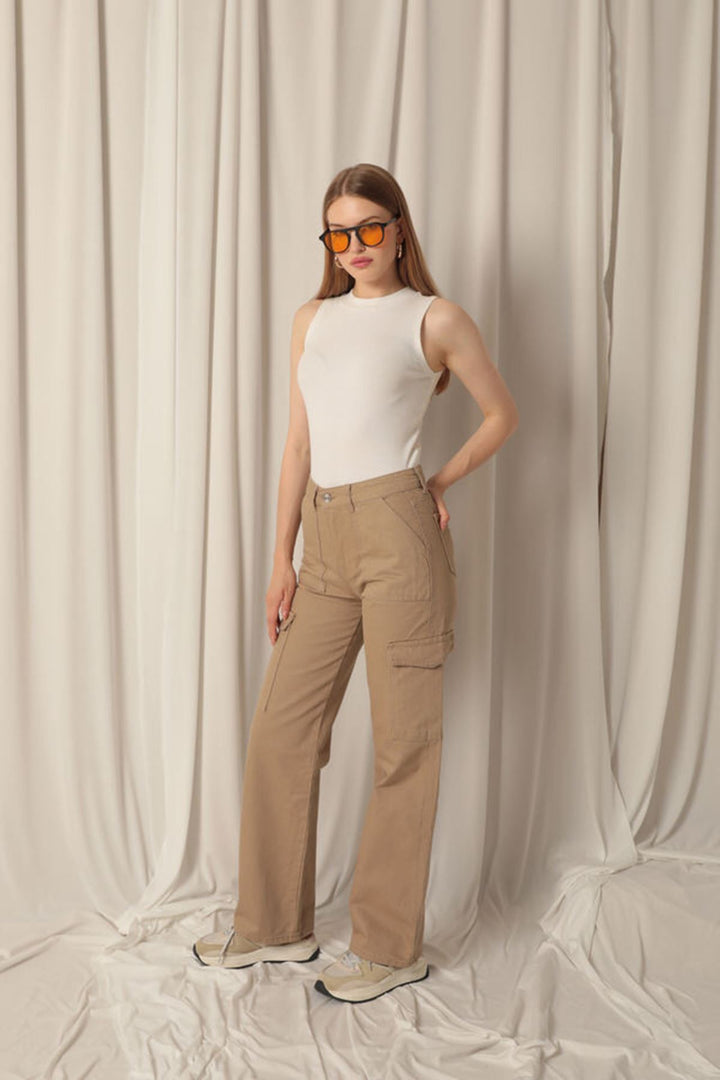 KKT Denim Fabric Cargo Pocket Women's Beige Trousers - Boynton Beach