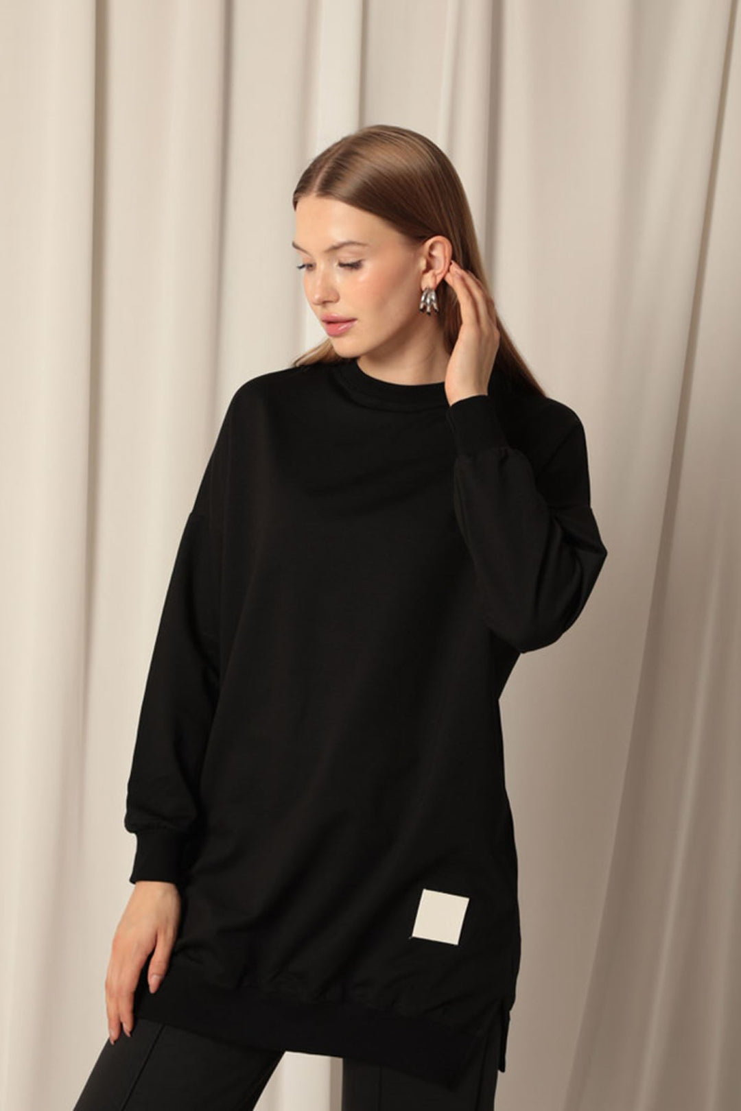 KKT Double Yarn Fabric Embroidered Women's Black Tunic Sweat - Six-Fours-les-Plages