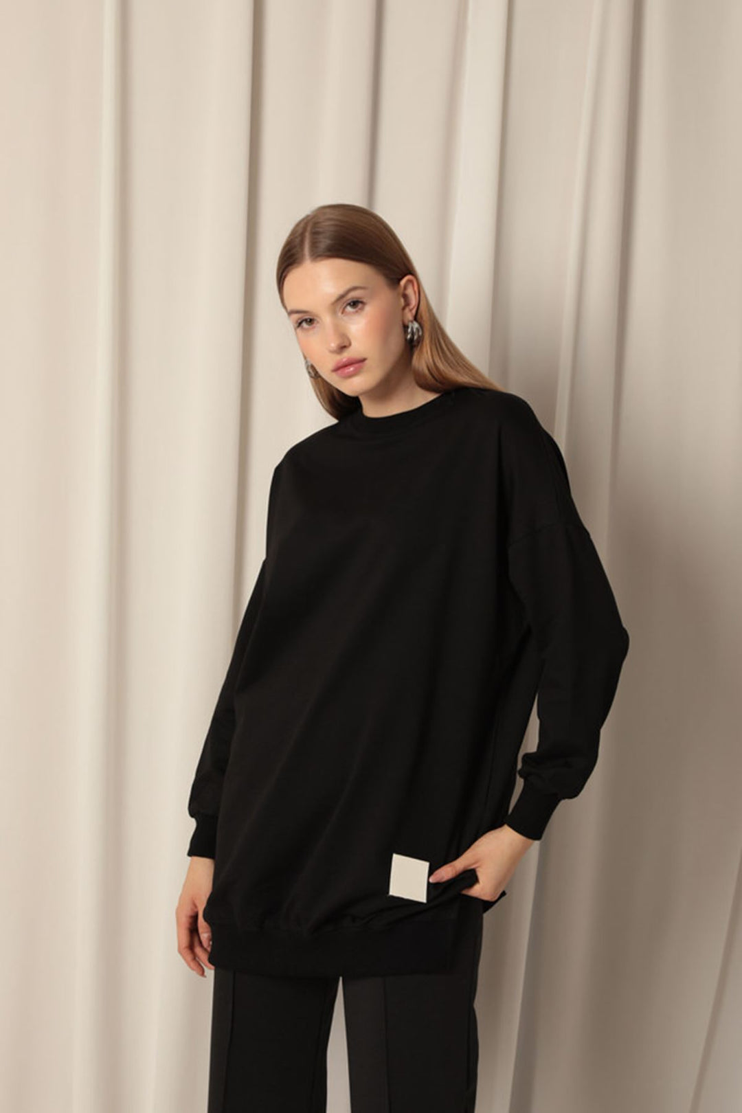 KKT Double Yarn Fabric Embroidered Women's Black Tunic Sweat - Six-Fours-les-Plages