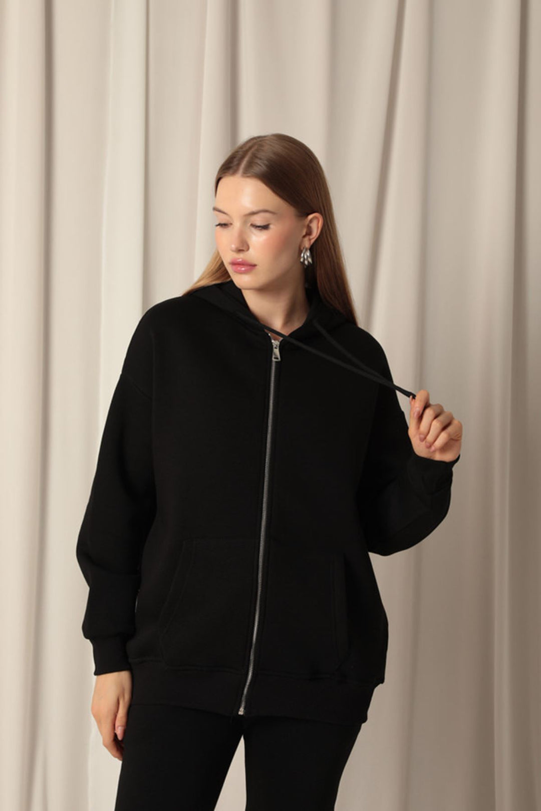 KKT Triple Yarn Kangaroo Pocket Zippered Hooded Women's Black Sweat - Philadelphia