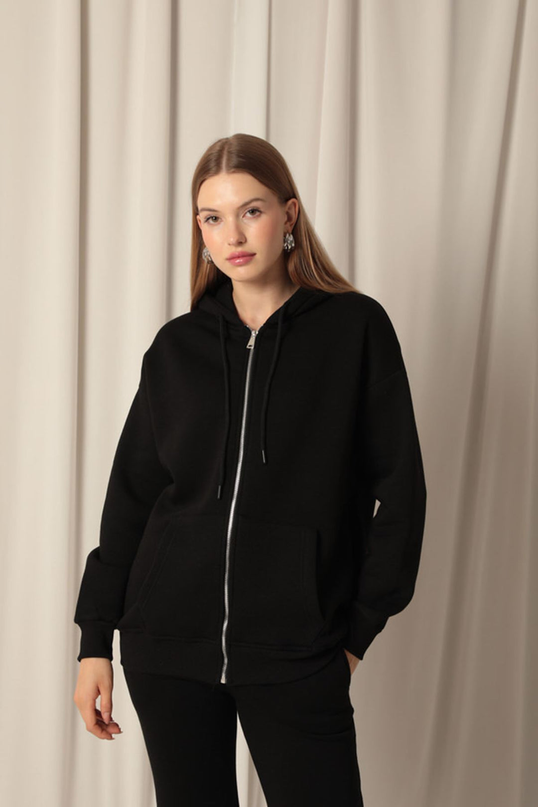KKT Triple Yarn Kangaroo Pocket Zippered Hooded Women's Black Sweat - Philadelphia