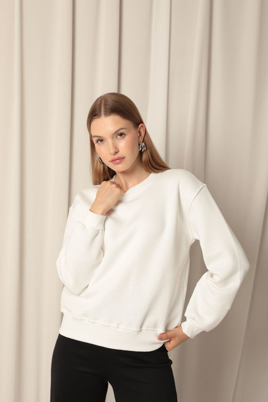 KKT Three Thread Fabric Zero Collar Women's Ecru Sweat - Teaneck