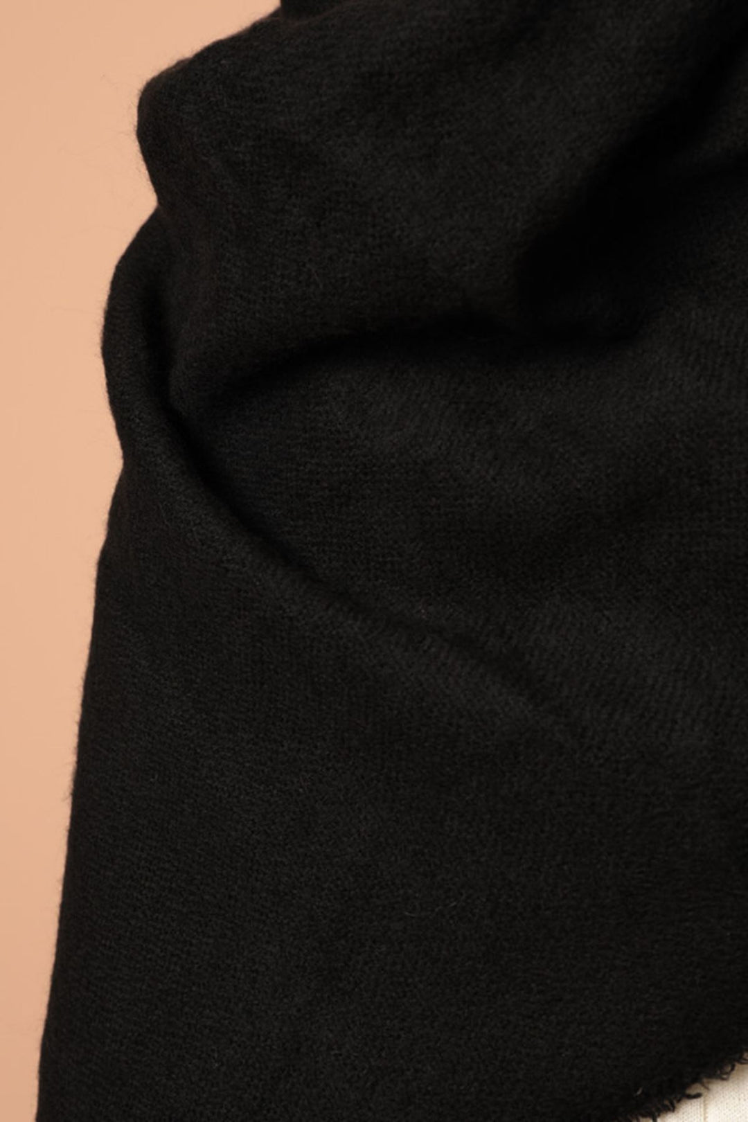 KKT Self Tassel Women's Black Shoulder Shawl Scarf - Zacatelco