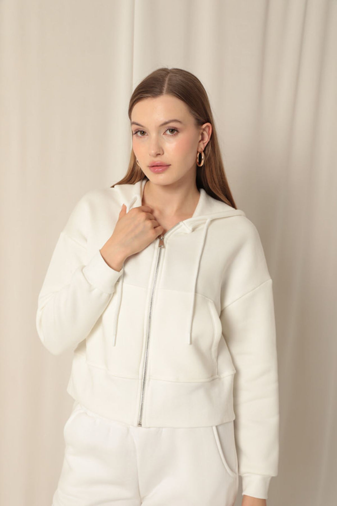 KKT Triple-Thread Zippered Hooded Short Ecru Sweat - Guadalajara