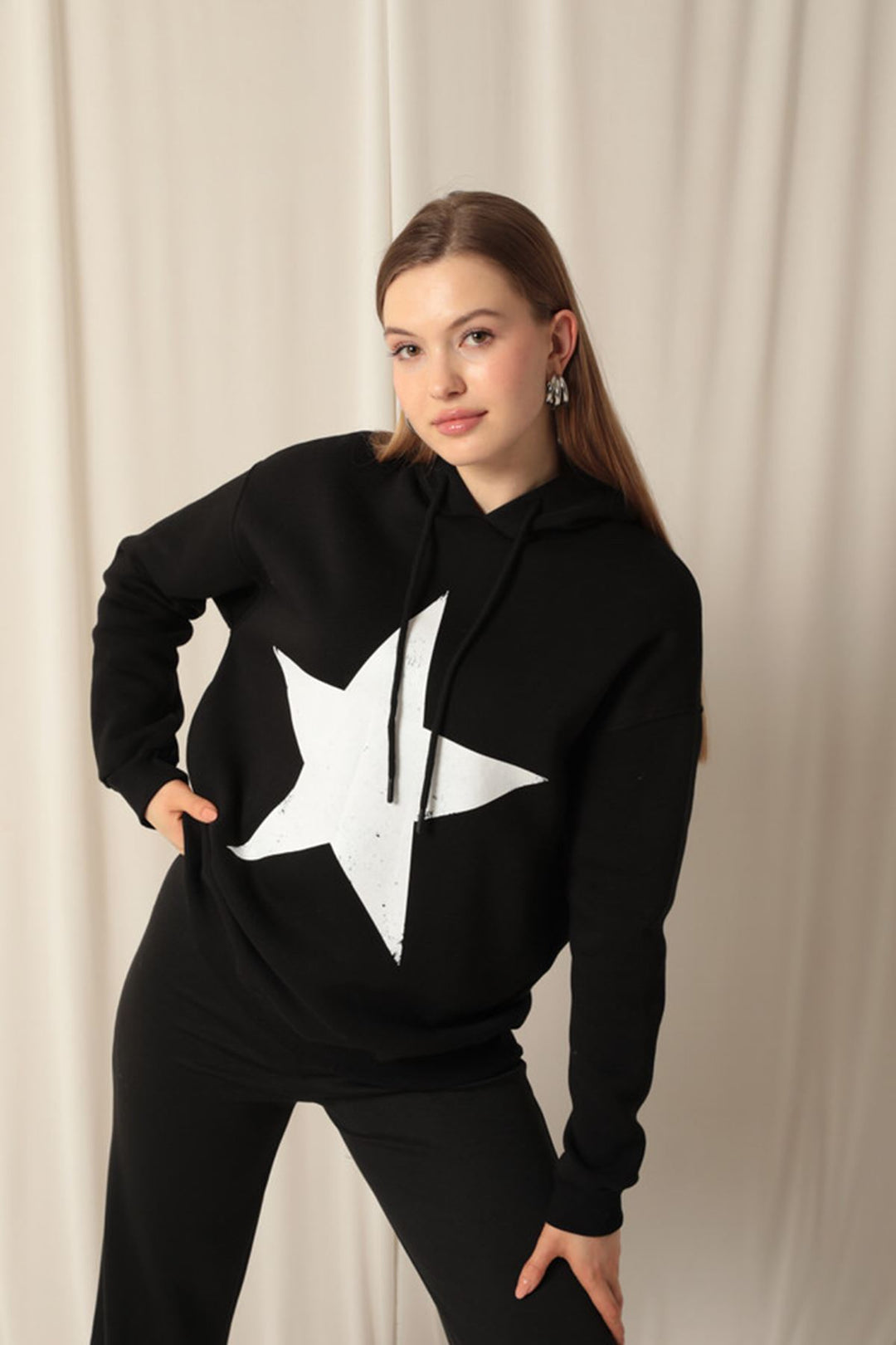 KKT Three Thread Star Printed Hooded Women's Black Sweat - Caivano