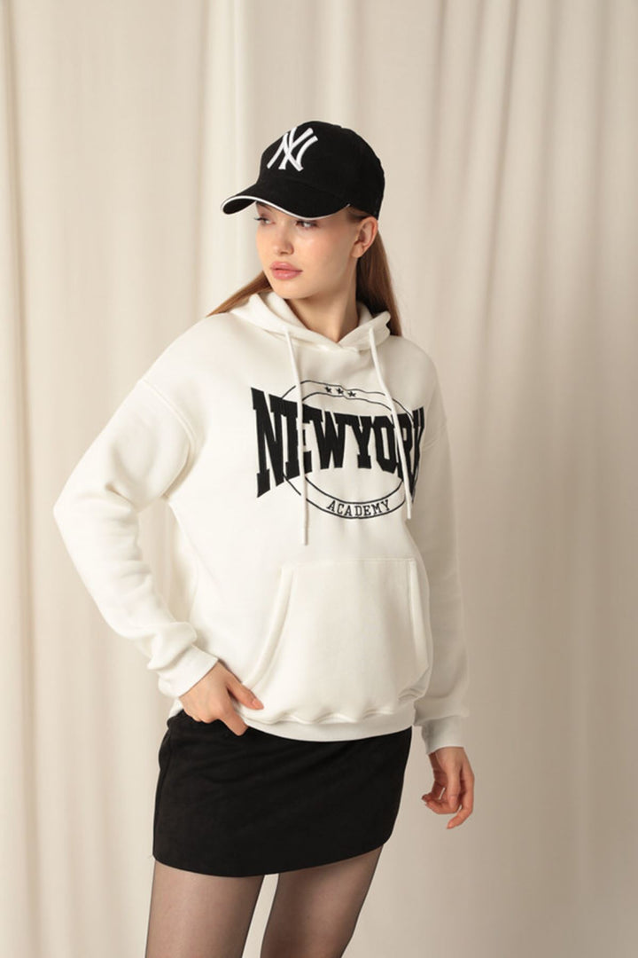 KKT Three Thread New York Embroidery Women's Ecru Sweat - Lombard
