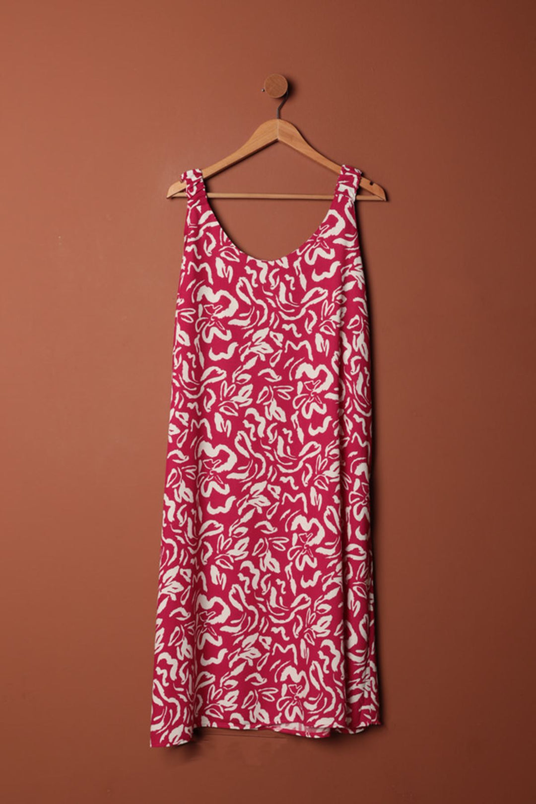 KKT Viscose Fabric Leaf Patterned Dress-Fuchsia - Sama