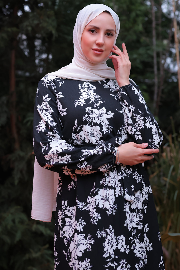 BNG Women Black Dress with Elastic Waist and Flower Pattern - Clermont