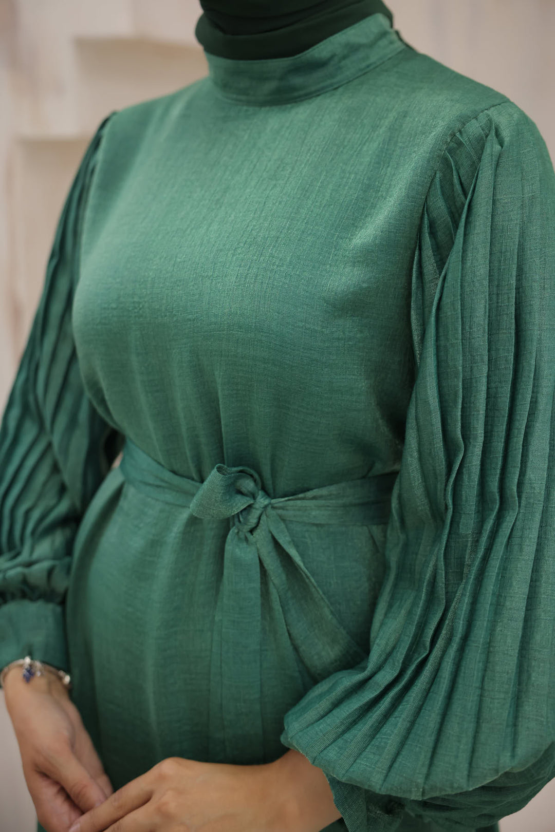 BNG Women Sleeves Pile Detailed Hijab Dress Emerald Green - Clermont