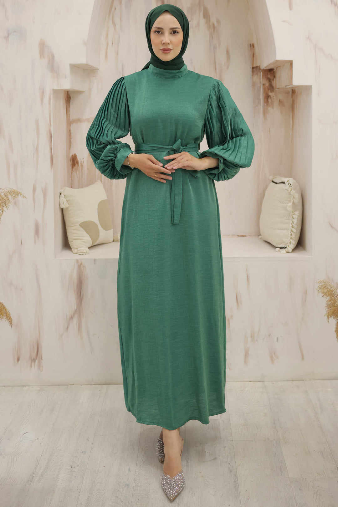 BNG Women Sleeves Pile Detailed Hijab Dress Emerald Green - Clermont