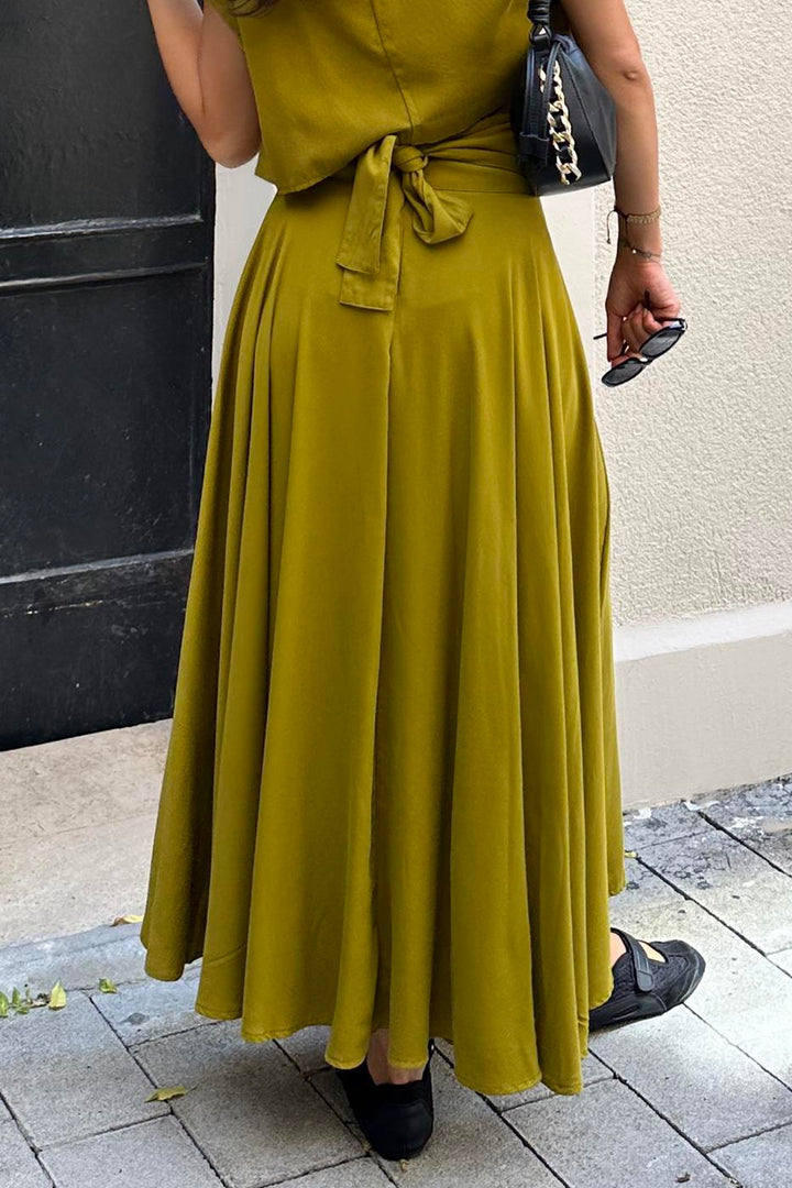 BSL Women 100% Tencel Pleated Detailed Midi Skirt - Leigh
