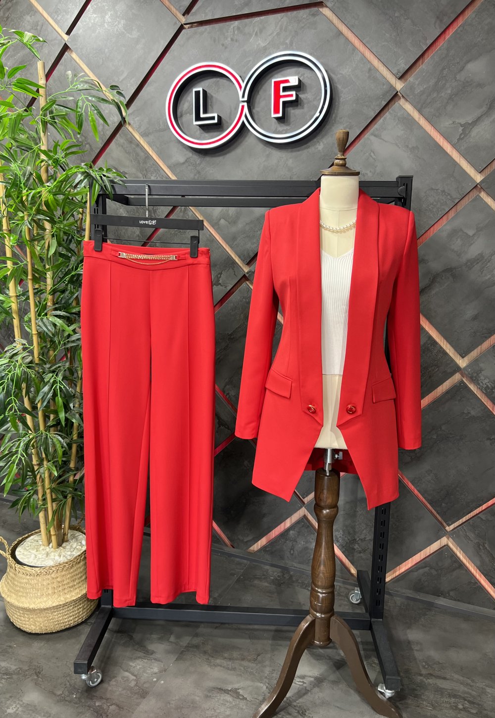 NDL Women Red Wide Leg Pants with Chain - Woodland