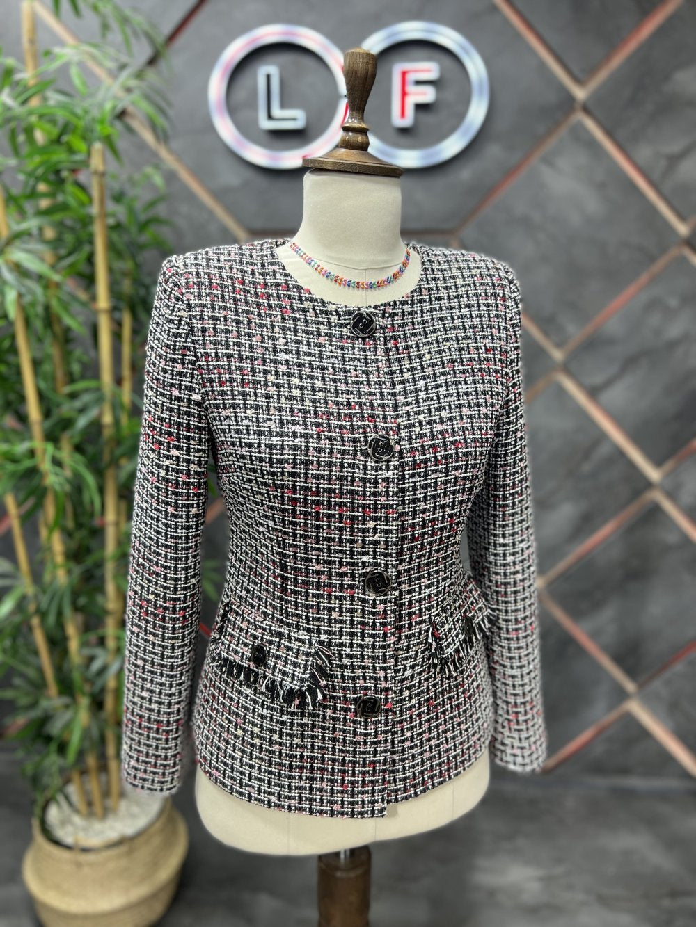 NDL Women Black Women's Suit with Baggy Skirt Suit - Colonie