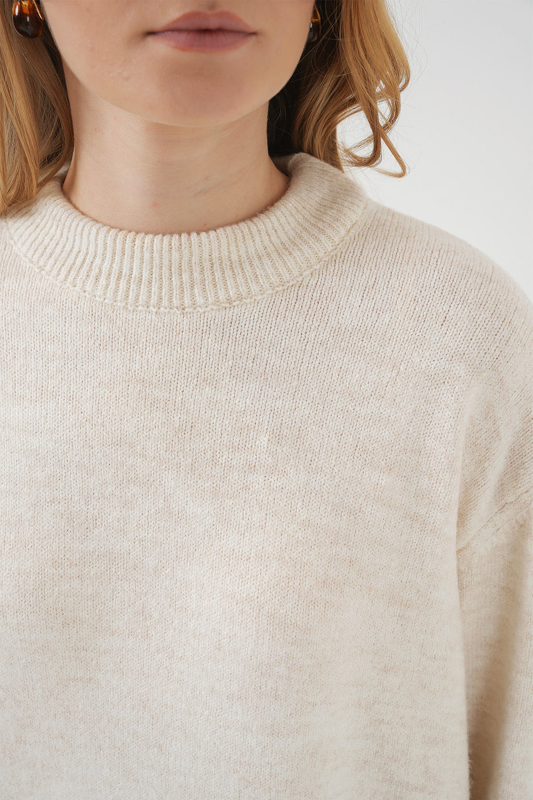 BGD Women Oversized Plain Cream Sweater - Châtillon