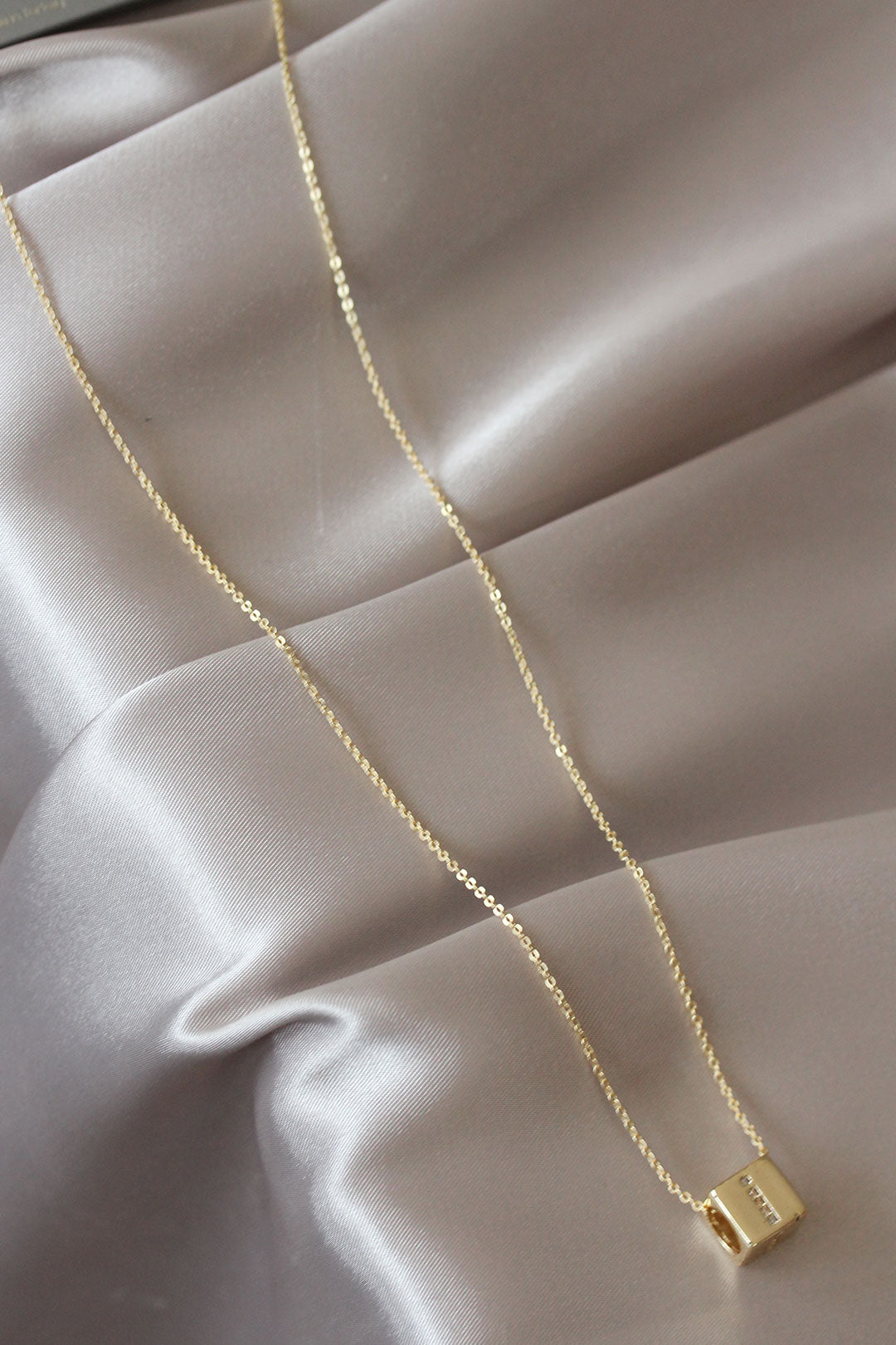 EBJ Cube Model Gold Color Zircon Stone Letter I Necklace - Leavenworth