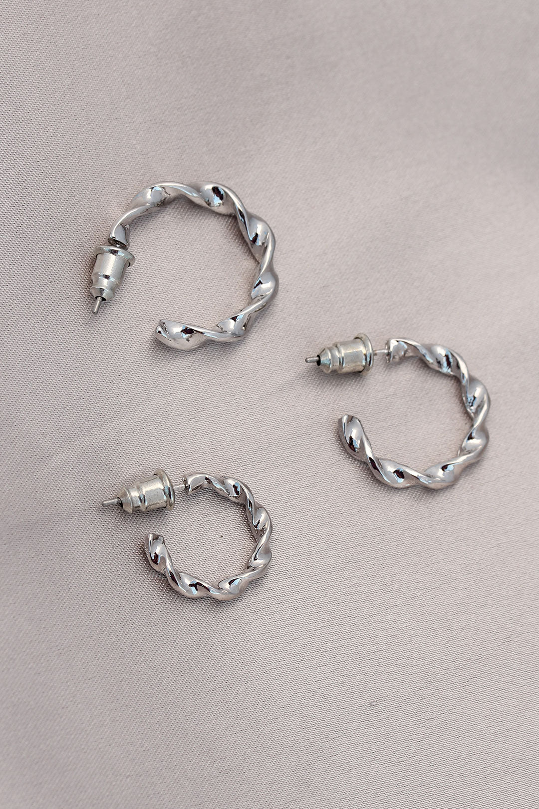 EBJ Coil Design Silver Metal Earring Set - Colmenar Viejo