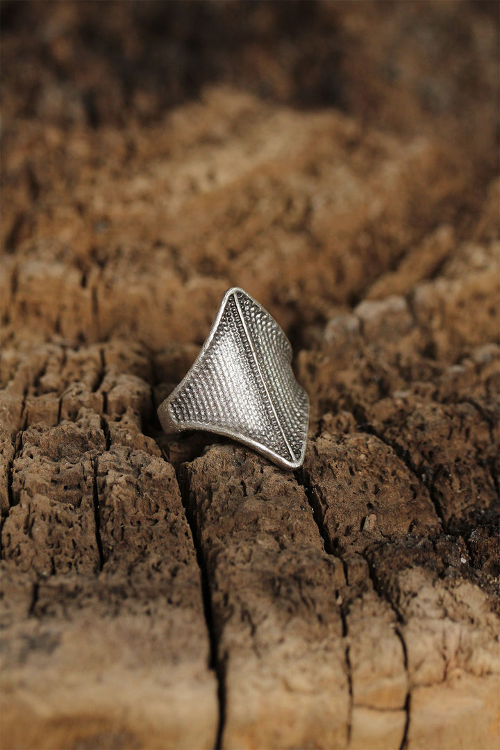 EBJ Adjustable Women's Ring with Authentic Design - Genoa