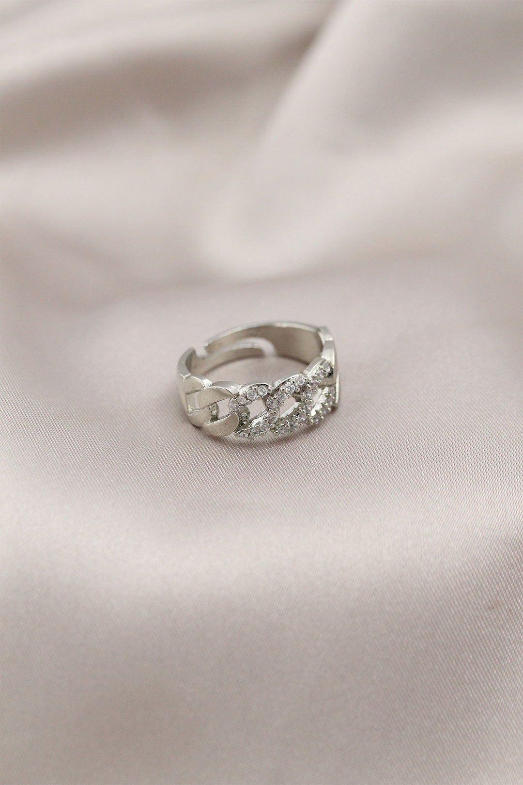 EBJ Silver Color Metal Chain Model Stone Women's Ring - Wellingborough