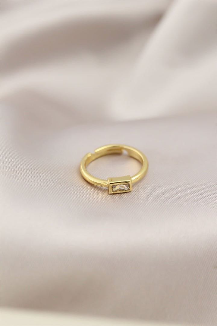 EBJ Gold Color Metal Transparent Stone Women's Ring - Anaheim