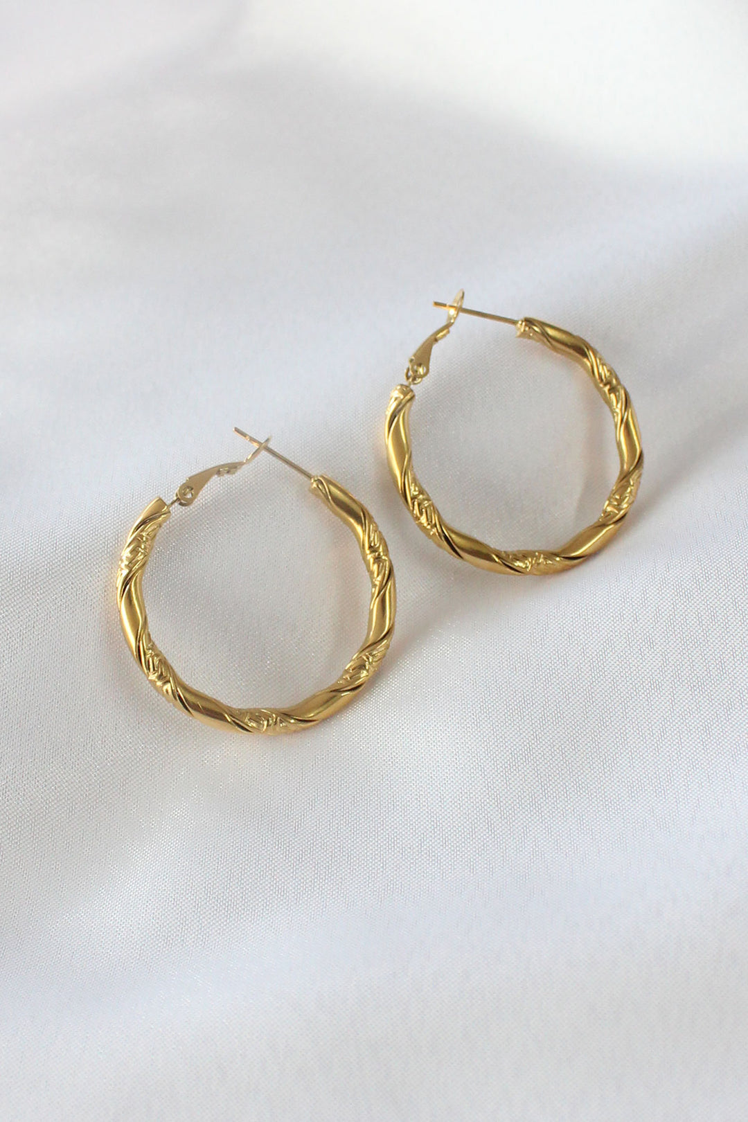 EBJ Steel Gold Color Ring Model Women's Earring - Maia