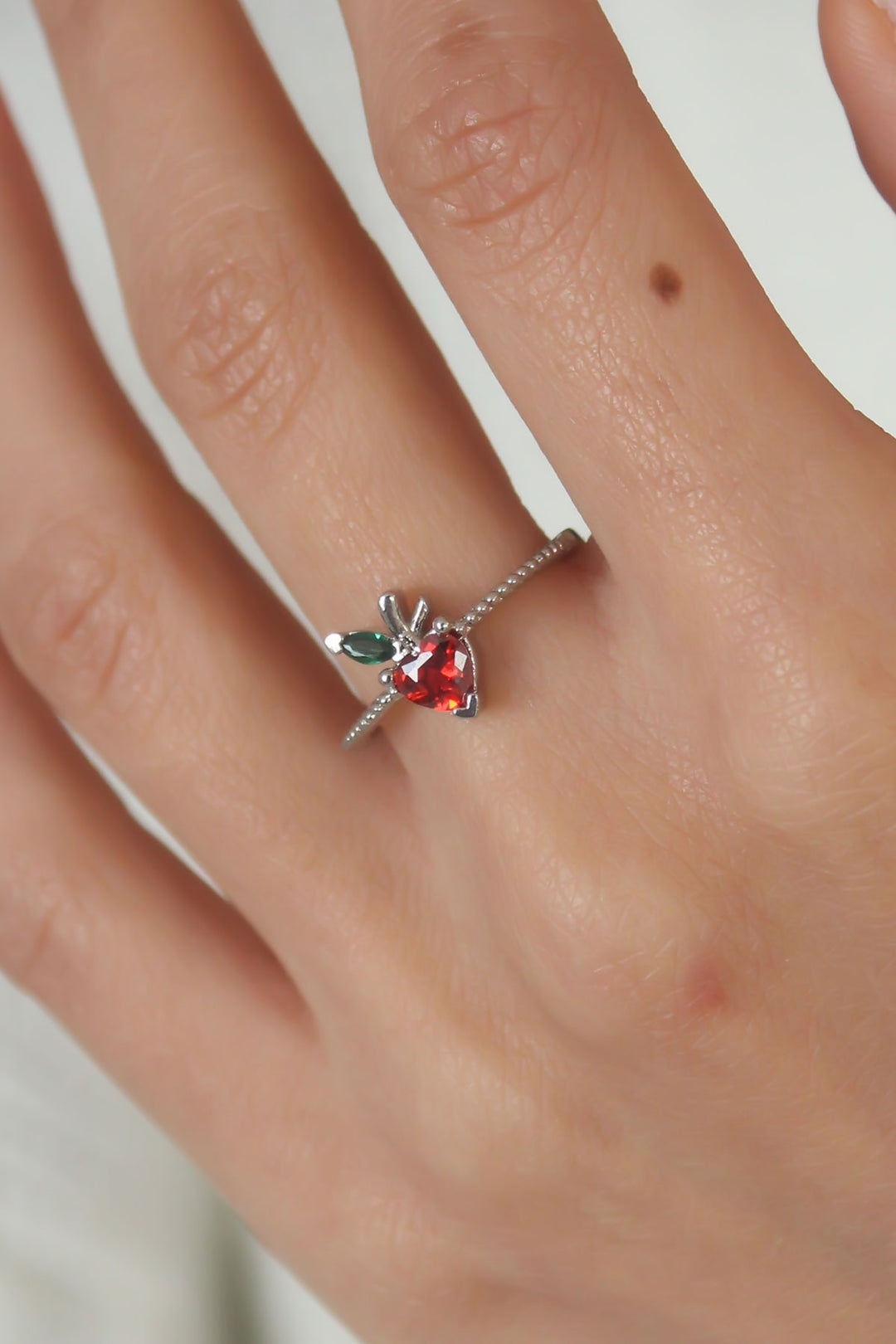 EBJ Silver Color Zircon Stone Strawberry Figure Women's Ring - Huejutla de Reyes