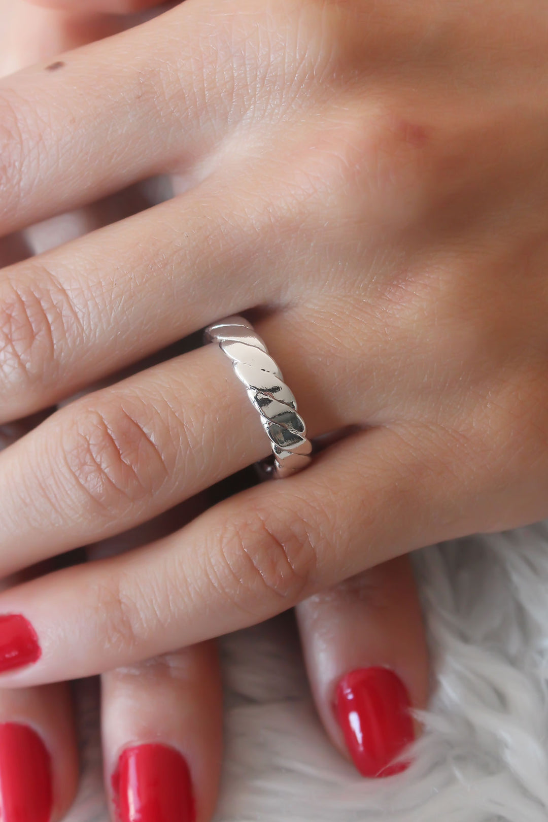 EBJ Silver Color Spiral Design Women's Ring - Neustadt