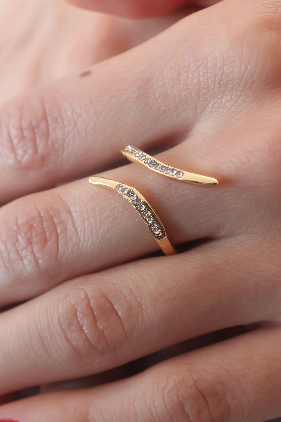 EBJ Gold Color Zircon Stone Women's Ring - Wiesbaden