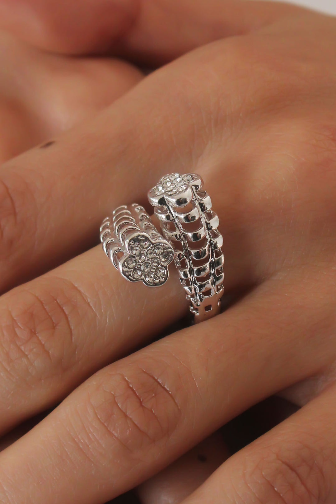 EBJ Silver Color 3D Clover Model Zircon Stone Women's Ring - Ahaus