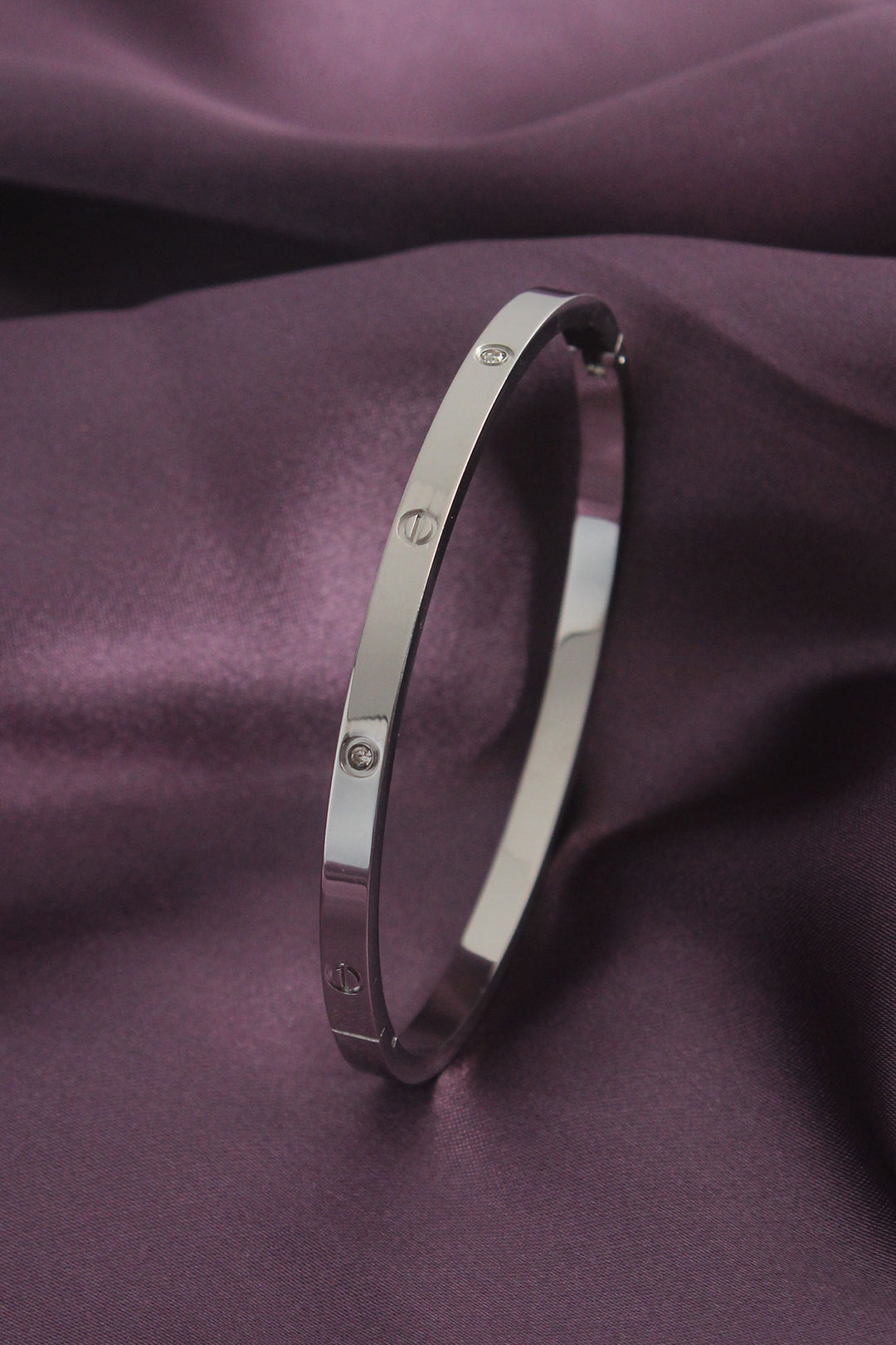 EBJ Steel Silver Color Zircon Stone Detail Cartier Women's Bracelet - Champigny-sur-Marne
