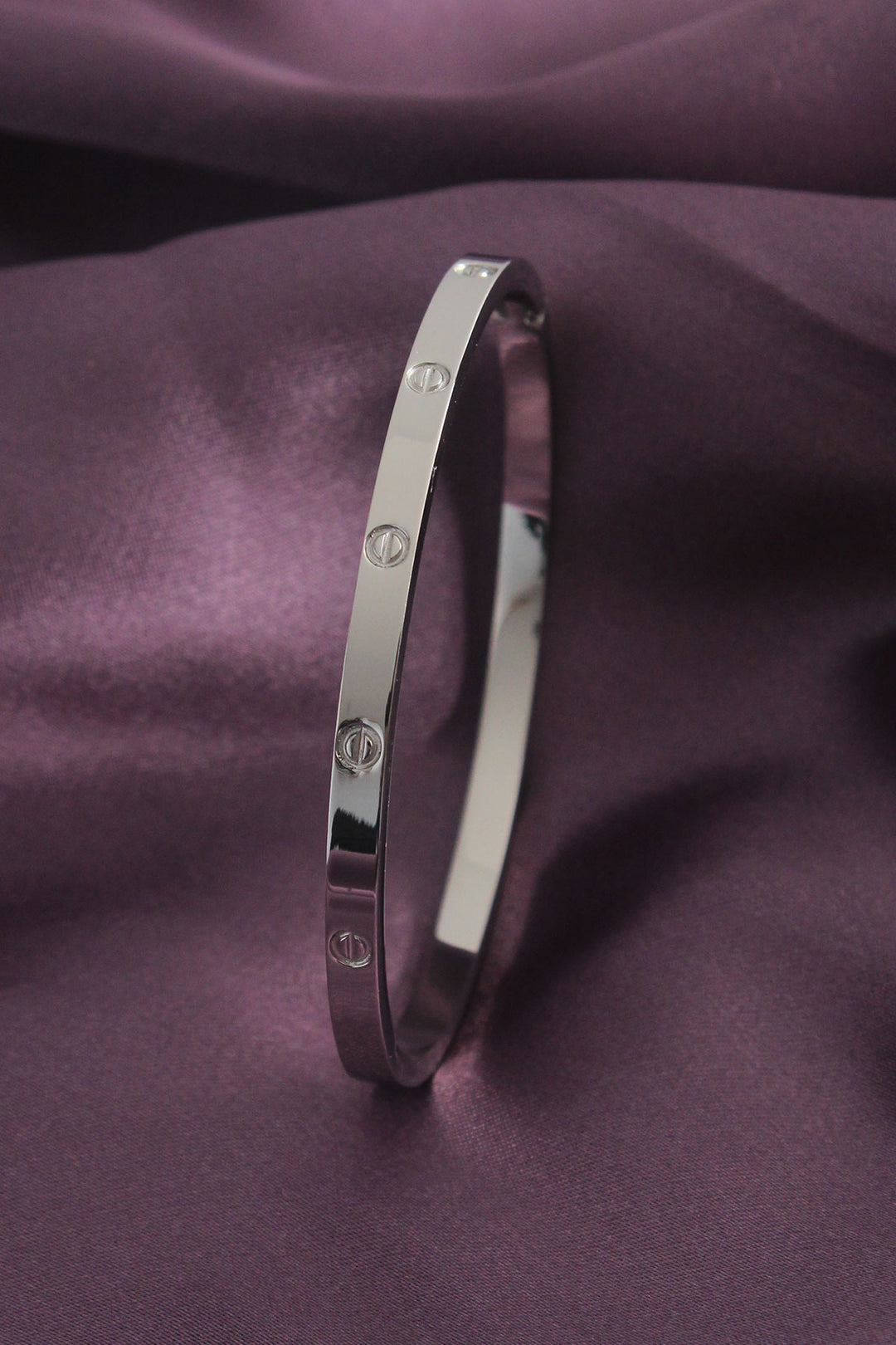 EBJ 316L Stainless Steel Silver Color Women's Cuff Bracelet - Mannheim