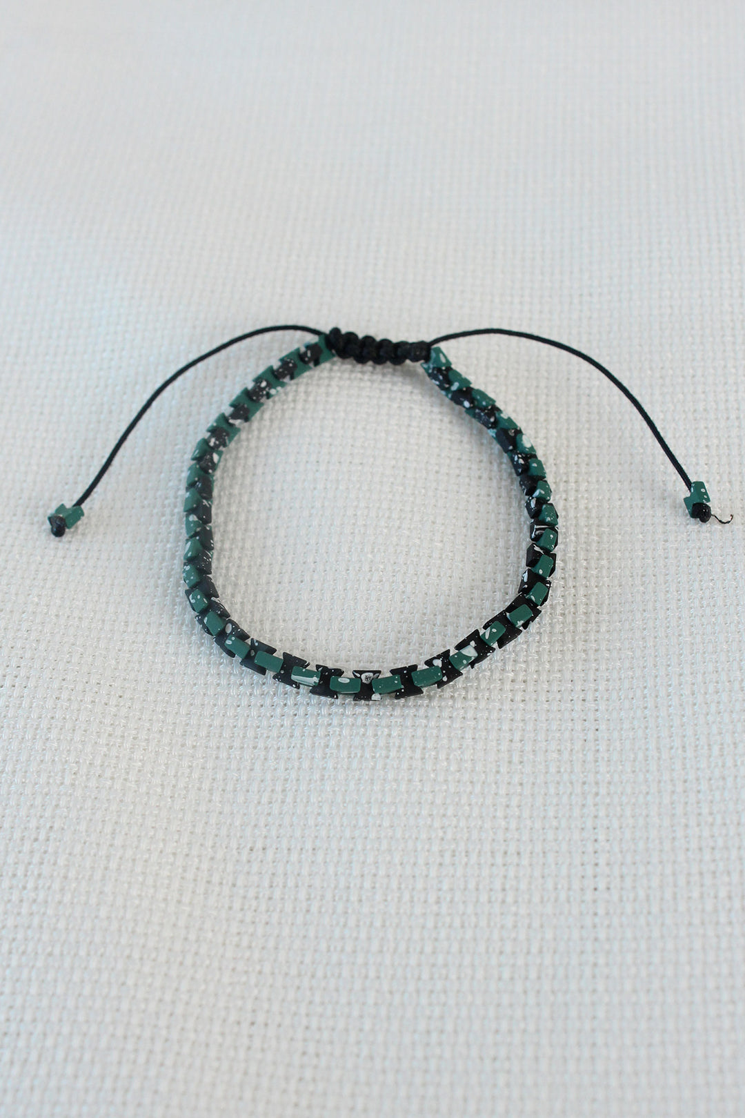 EBJ Black Green Macrame Natural Stone Men's Bracelet - Helmond