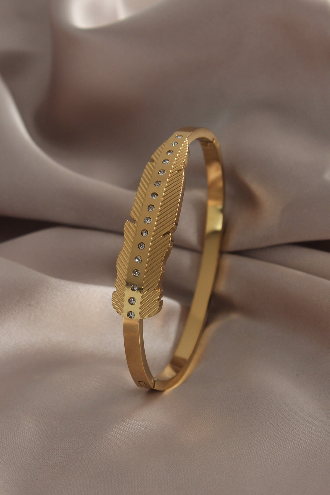 EBJ 316L Steel Gold Color Leaf Model Zircon Stone Women's Cuff - Noisy-le-Sec