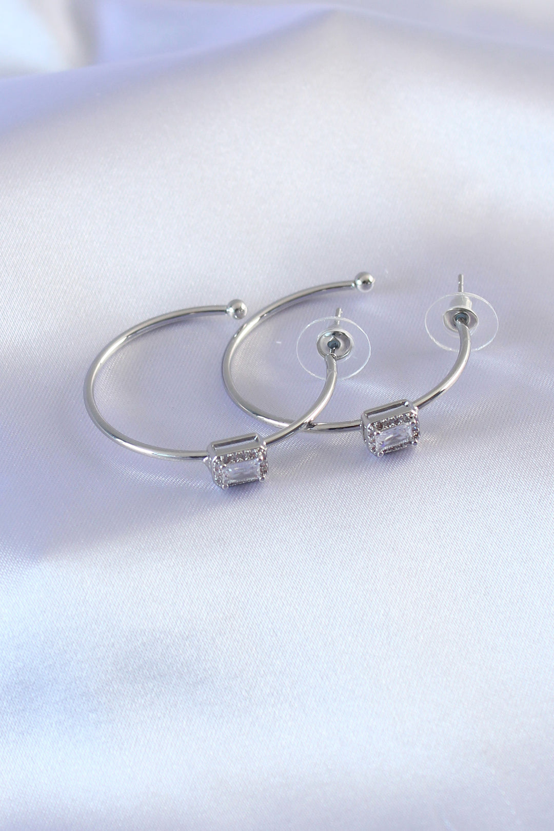 EBJ Silver Color Zircon Stone Women's Earring - Dos Hermanas