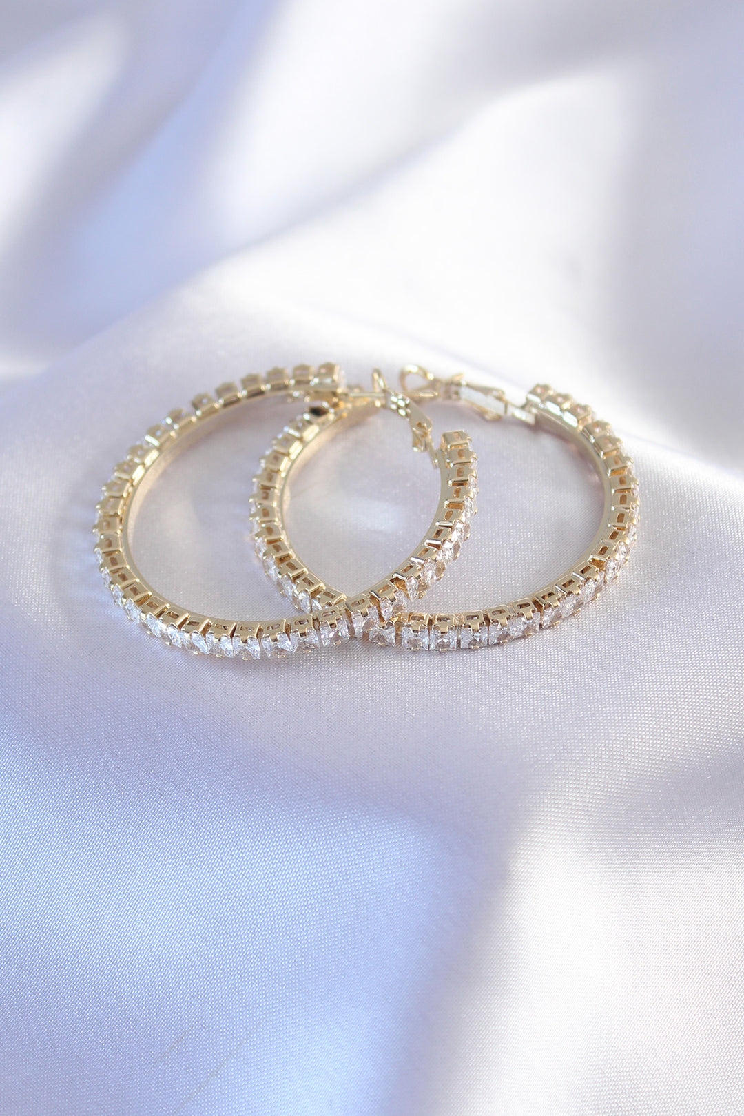 EBJ Gold Color Zircon Stone Hoop Model Women's Earring - Maastricht