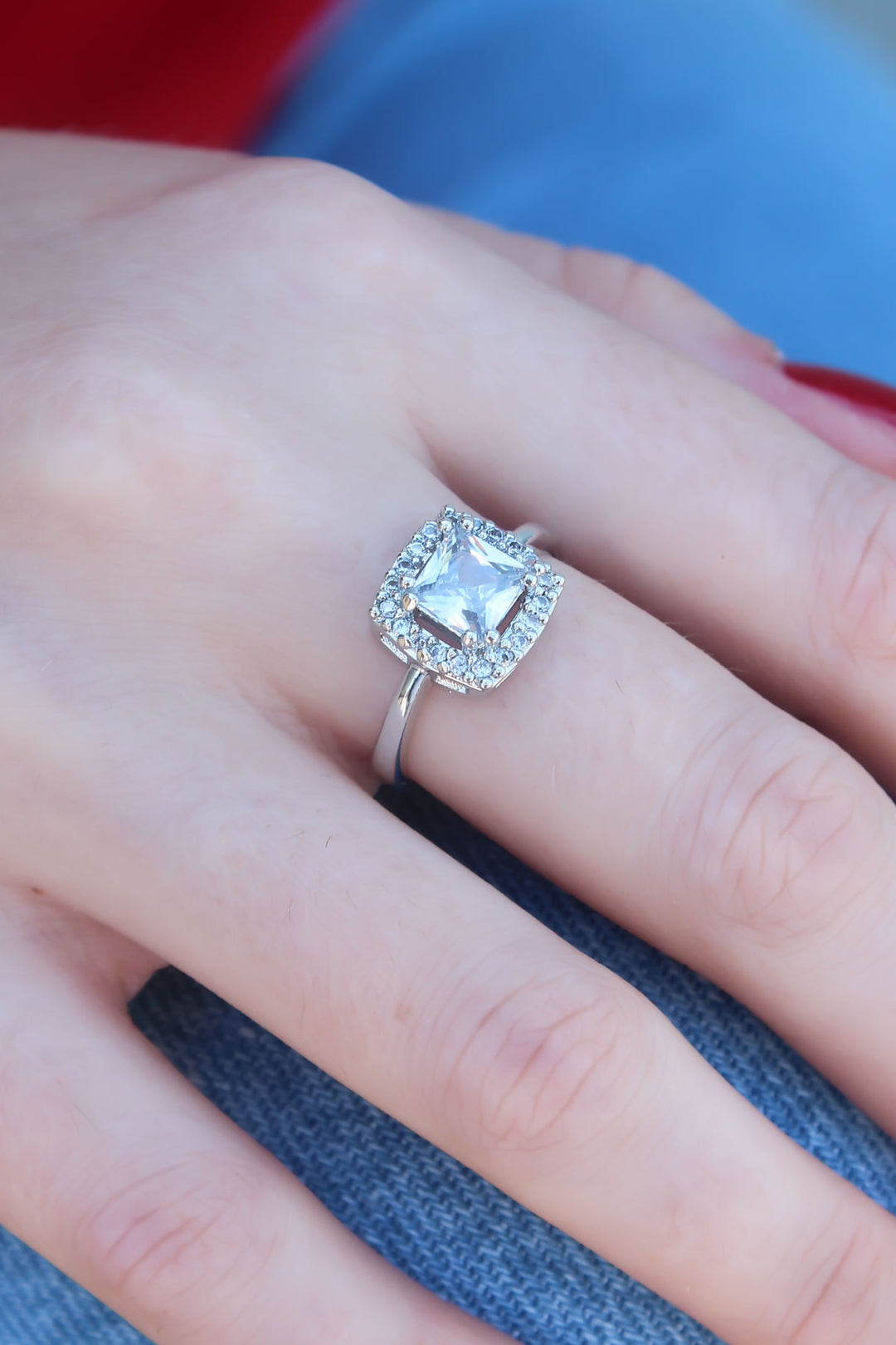 EBJ Silver Color Zircon Stone Women's Ring - Majadahonda