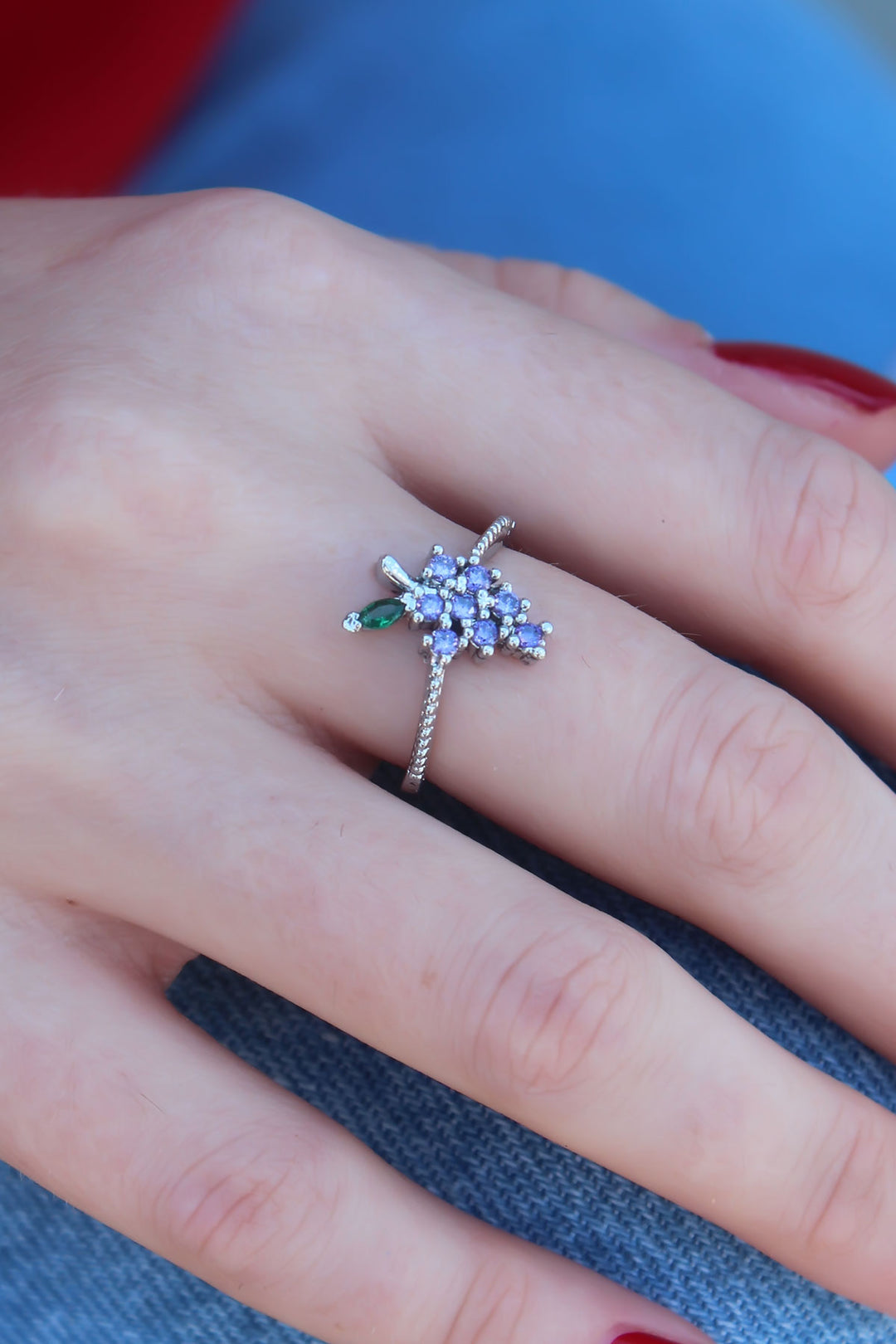 EBJ Silver Color Grape Pattern Women's Ring - Bacău