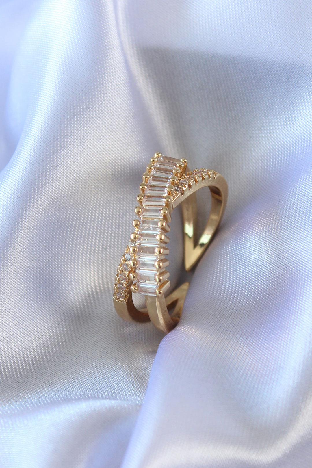 EBJ Gold Color Brass Women's Ring with Zircon Stone - Drancy