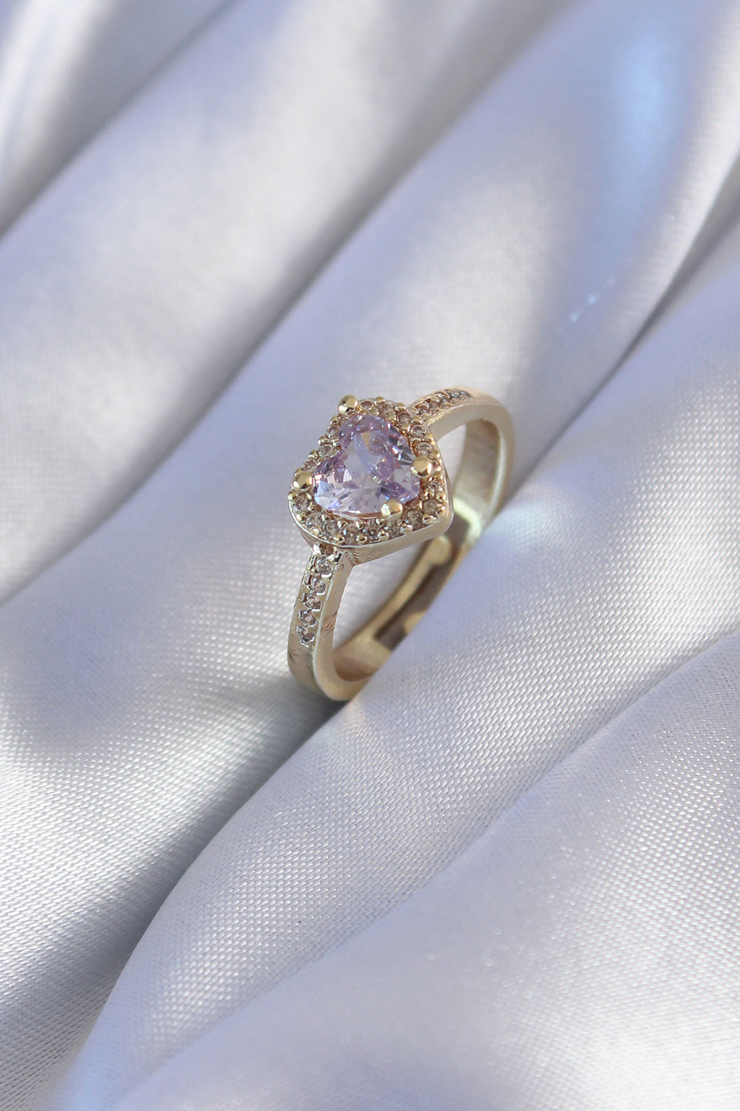 EBJ Gold Color Brass Ring with Zircon Stone Heart Model Charm for Women - Rastatt