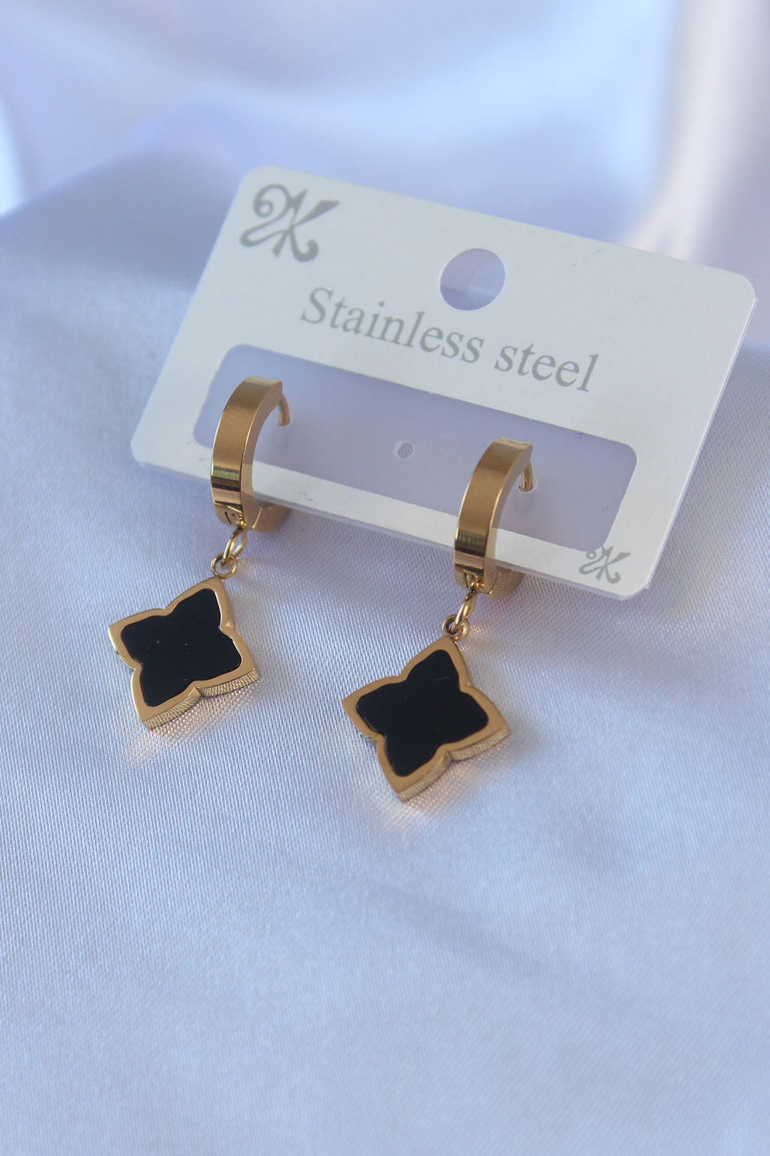 EBJ 316L Steel Gold Color Black Flower Model Women's Earring - Nijkerk