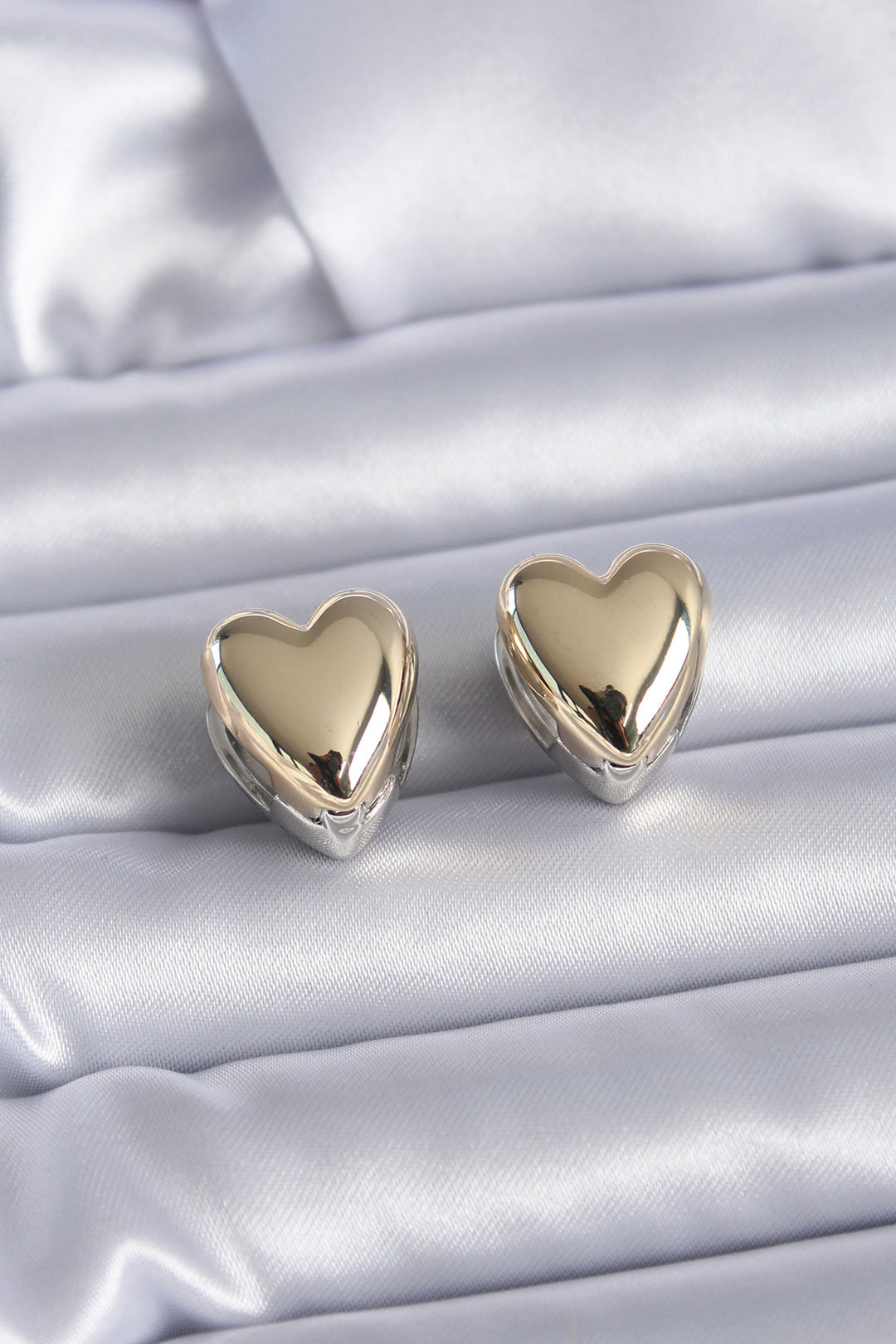 EBJ Mixed Color Heart Shape Brass Women's Earrings - Bayreuth