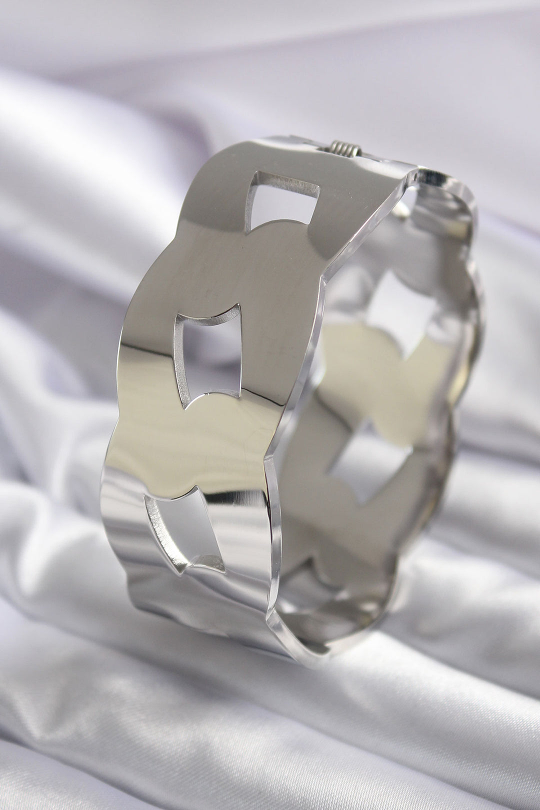 EBJ 316L Stainless Steel Silver Color Thick Chain Model Women's Bracelet - Mount Vernon