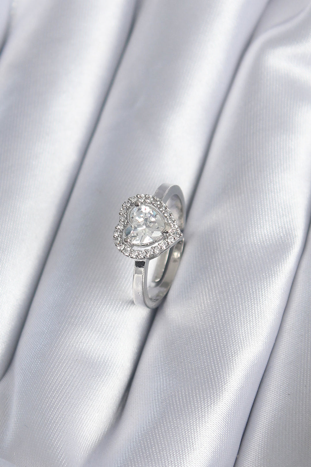 EBJ Rice Silver Color Zircon Stone Heart Charm Model Women's Ring - Brookhaven