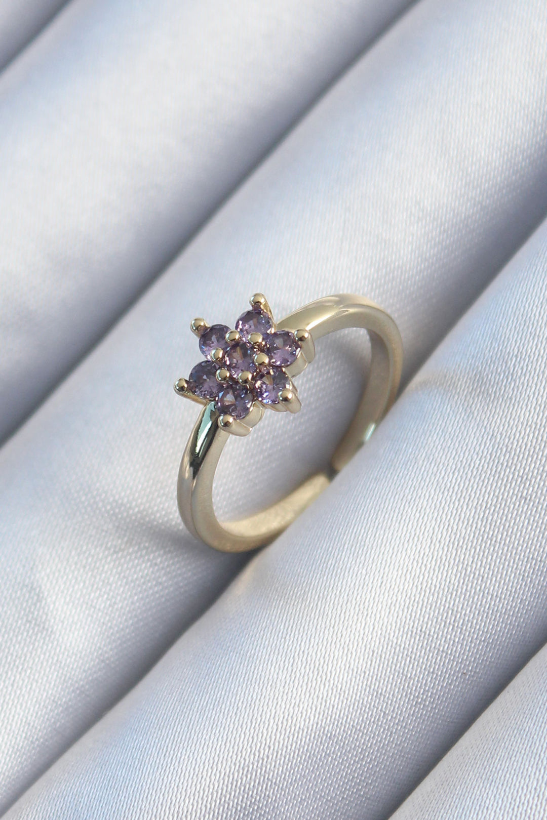 EBJ Rice Gold Color Purple Zircon Stone Lotus Model Women's Ring - Crewe