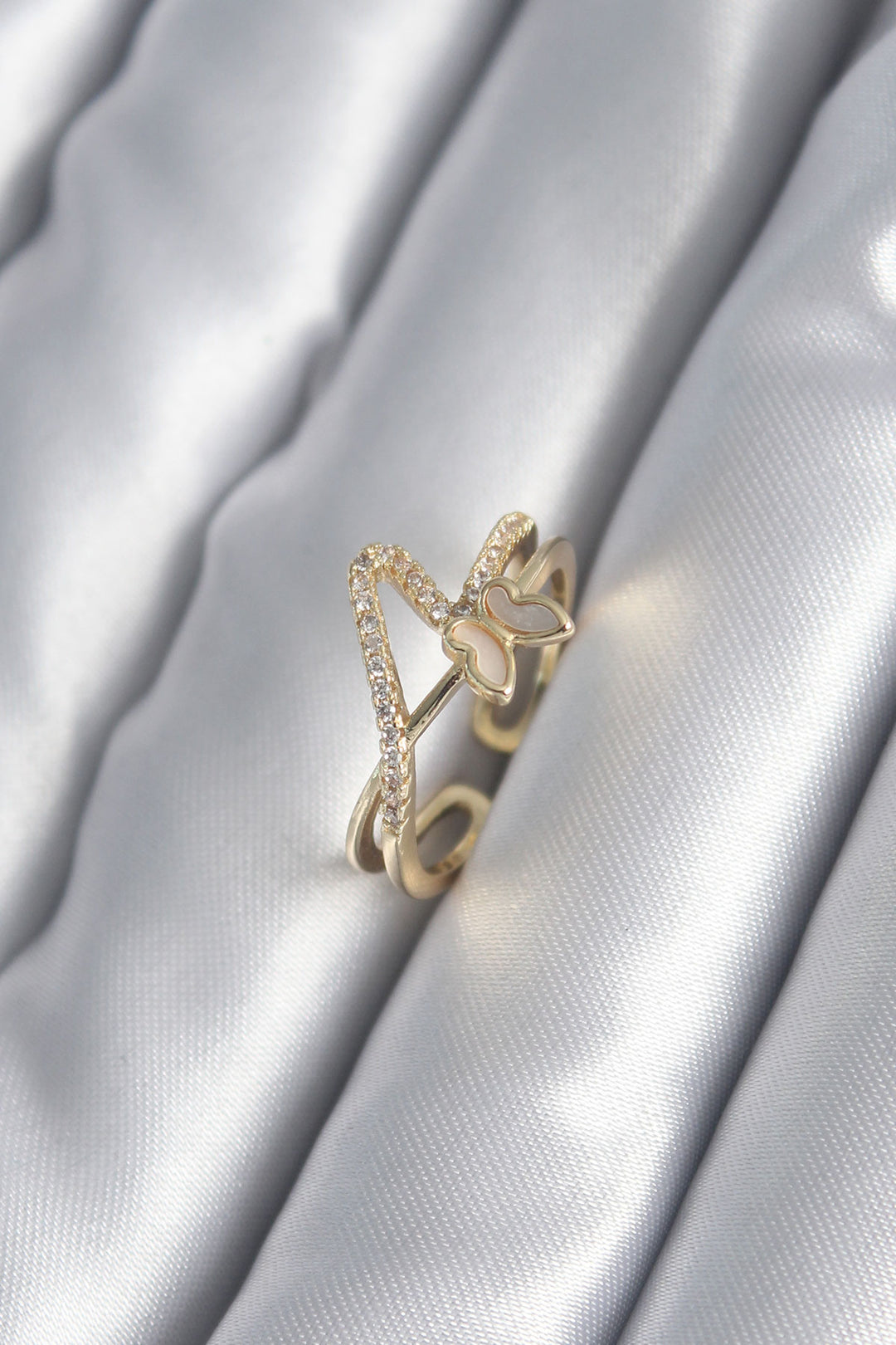EBJ Gold Color Zircon Stone Detail Butterfly Model Women's Ring - Pessac