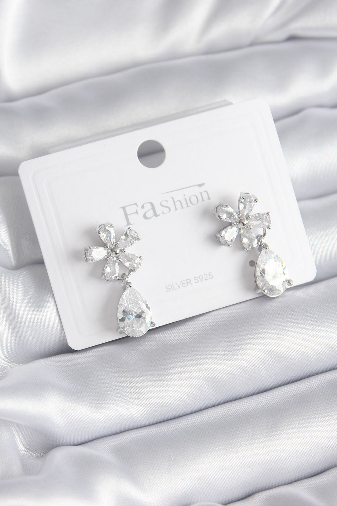 EBJ Rice Silver Color Zircon Stone Flower Design Drop Model Women's Earrings - Roswell