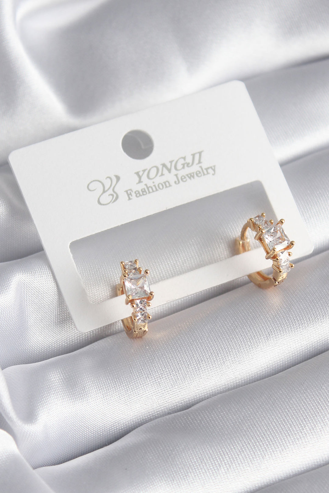 EBJ Gold Color Zircon Stone Women's Earrings with Rice Shape - Sagunto